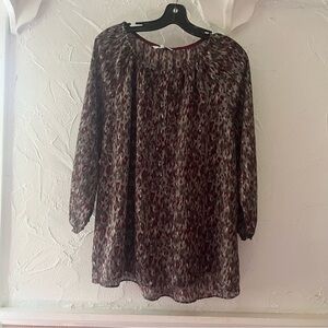 ALFRED SUNG Red and Gray Patterned Blouse